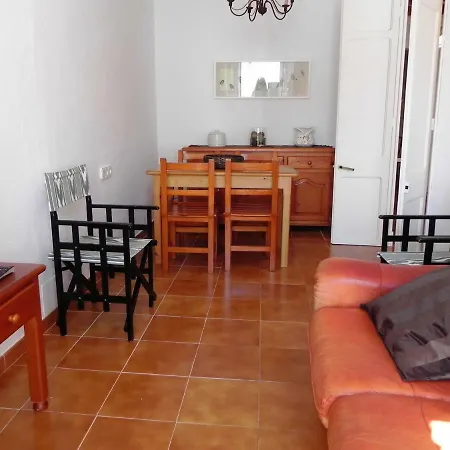 F28 Apartamento En Pleno Centro De Fornells *