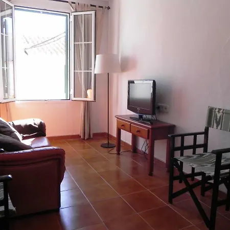 F28 Apartamento En Pleno Centro De Fornells 公寓 *
